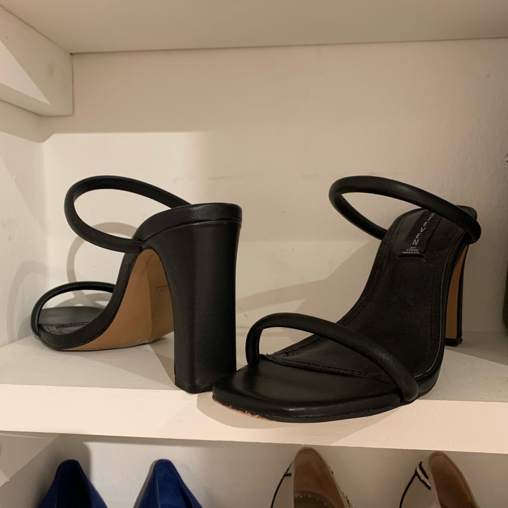 Sandals - Picture 4 of 5